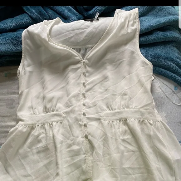 Mystery Box of 3 Tailored Tops - Picture 9 of 10